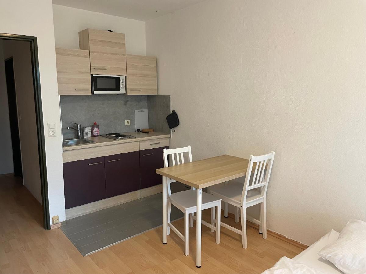 הוכברג Stadtnahe Wohnung Mit Terrasse מראה חיצוני תמונה